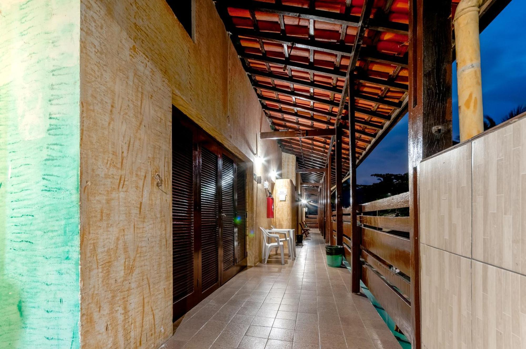 John John Inn