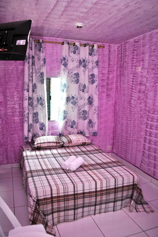 Inn John John *